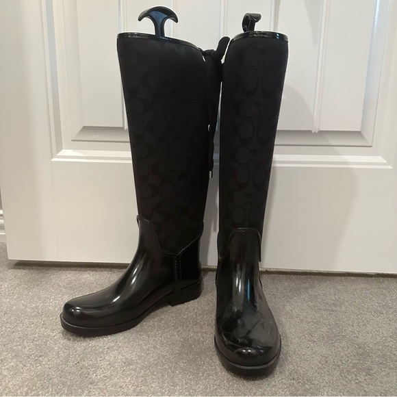 Coach Rain Boots - Picture 1 of 7
